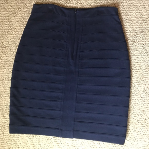 Express high-waisted bandage skirt - Picture 3 of 5